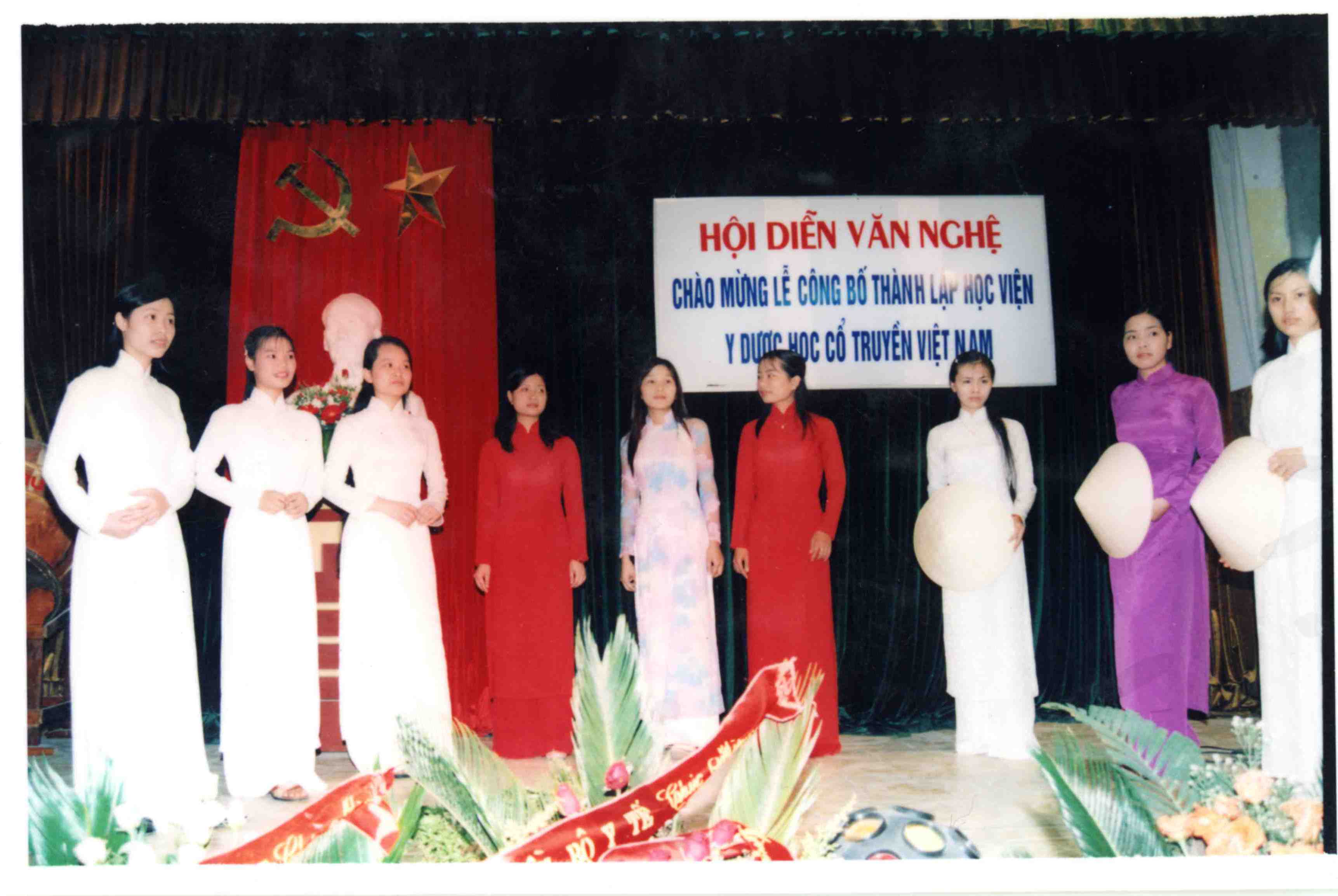 bn_aodai.jpg